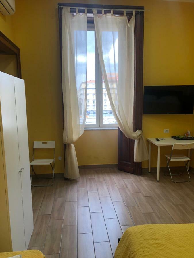 Bed and Breakfast La Casa Di Fafa Neapol Zewnętrze zdjęcie